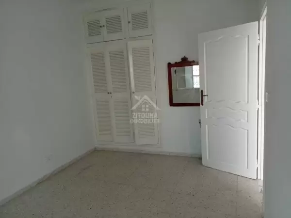 A louer un bel étage de villa à Sidi bou Said