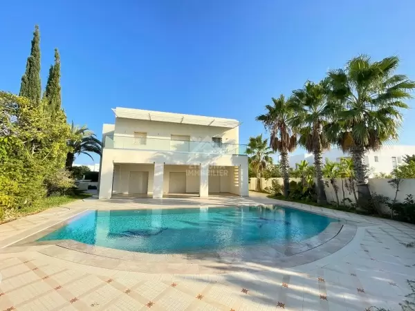 A Louer une demeure de charme à Gammarth