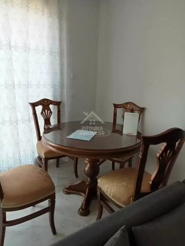 A louer un appartement à La Marsa proche de la patisserie Paul