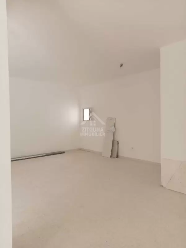 A louer un Local de 55 m² à La Marsa Plage