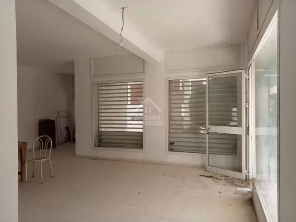 A louer un Local de 65 m² à La Marsa Plage