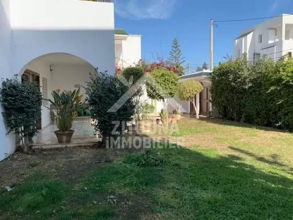 A louer une belle villa à la Marsa
