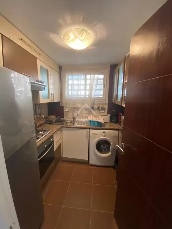 Un beau duplex à louer à Marsa corniche
