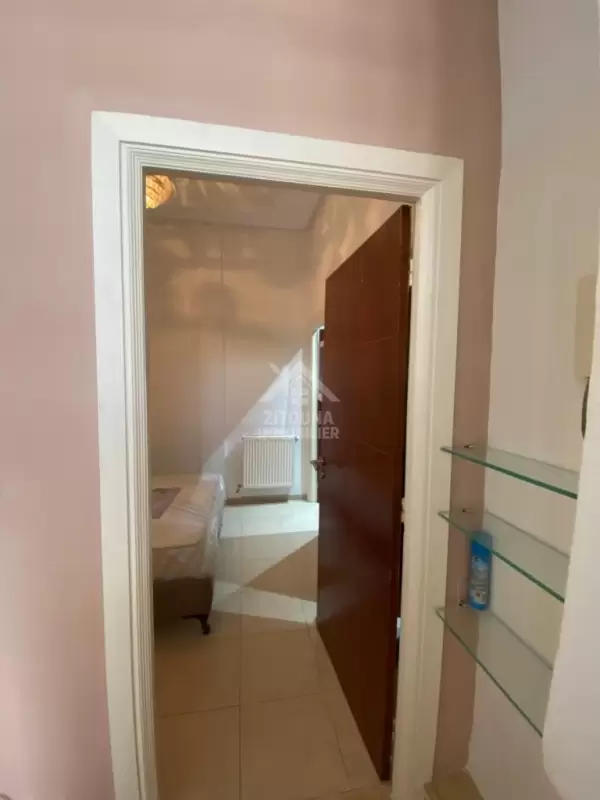 Un beau duplex à louer à Marsa corniche