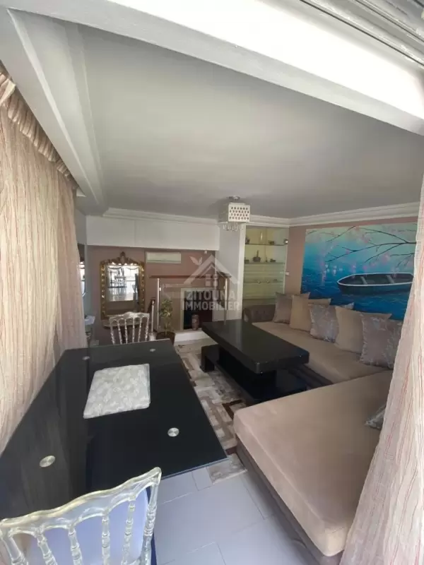 Un beau duplex à louer à Marsa corniche