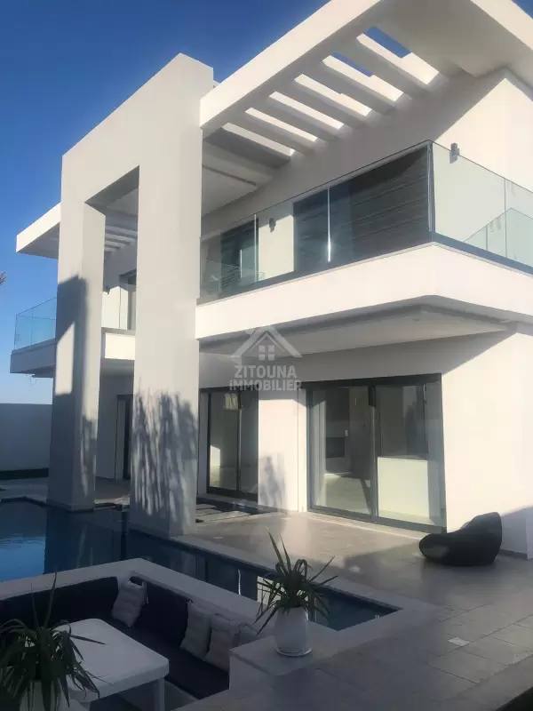 Une villa de charme à vendre à la zone touristique de Djerba