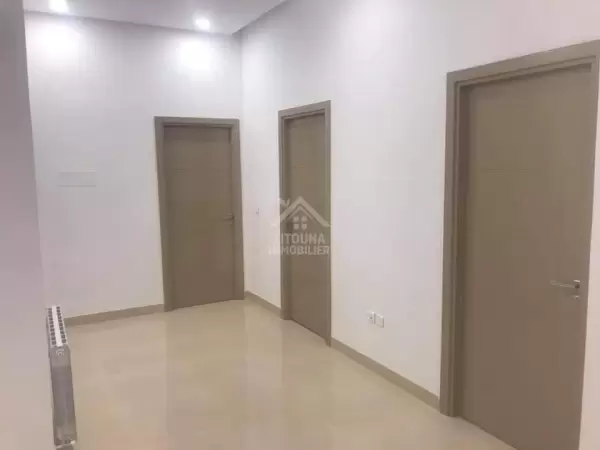 A louer des appartements à usage bureautique à la Marsa