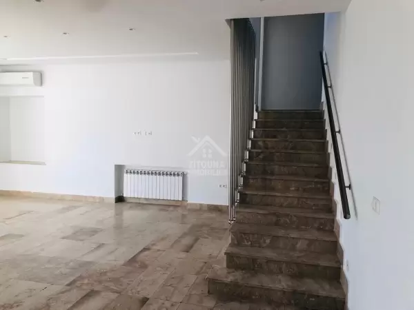 A Louer un beau duplex à La Marsa