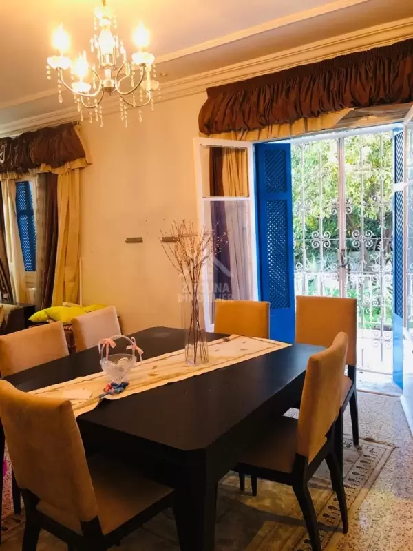 A louer un rez de chaussée de villa à cité les pins