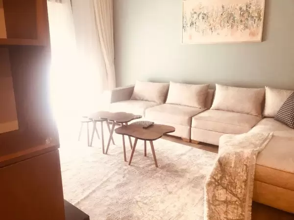A louer un bel appartement jamais habité à la Marsa