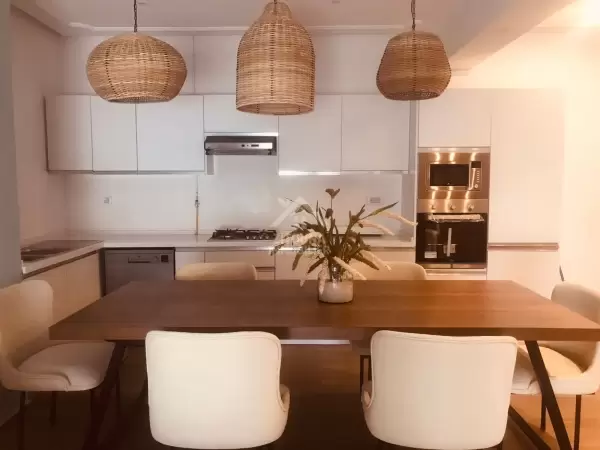 A louer un bel appartement jamais habité à la Marsa
