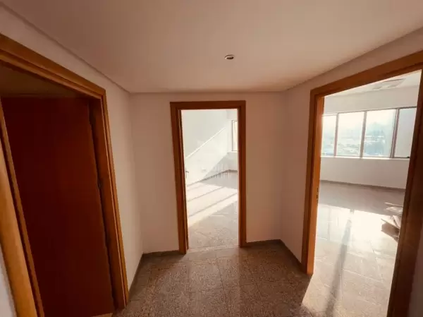 A louer un bureau à Sidi Daoued la Marsa