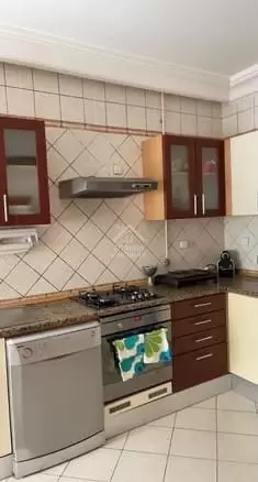 A louer un Appartement S+3 à la Marsa