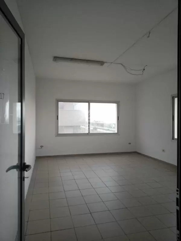 Immeuble à louer aux berges du lac 3