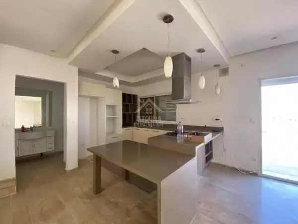 A louer un duplex s3 vide aux Berges du lac 1