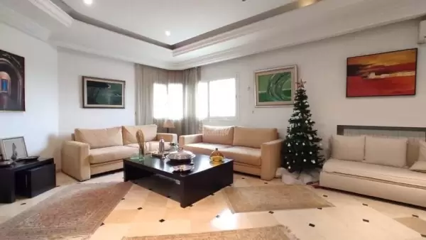 A louer un appartement S+3 aux Berges du Lac 1