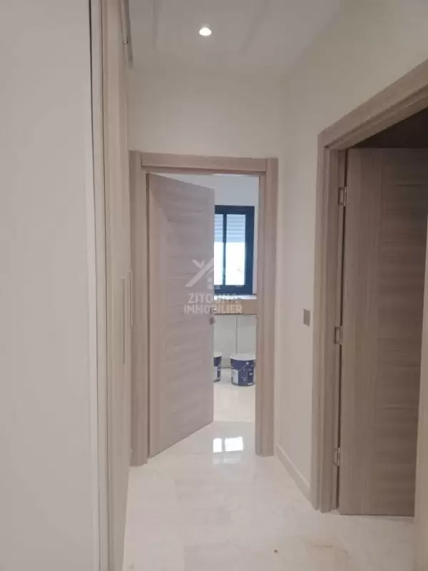 A louer un appartement Haut Standing à la Marsa plage