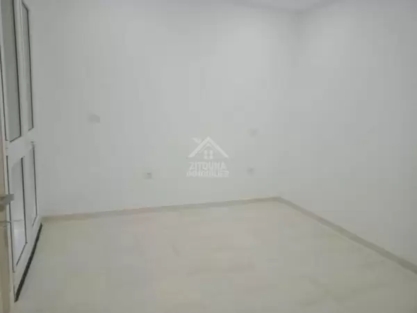 A vendre un appartement S+2 neuf à Gammarth