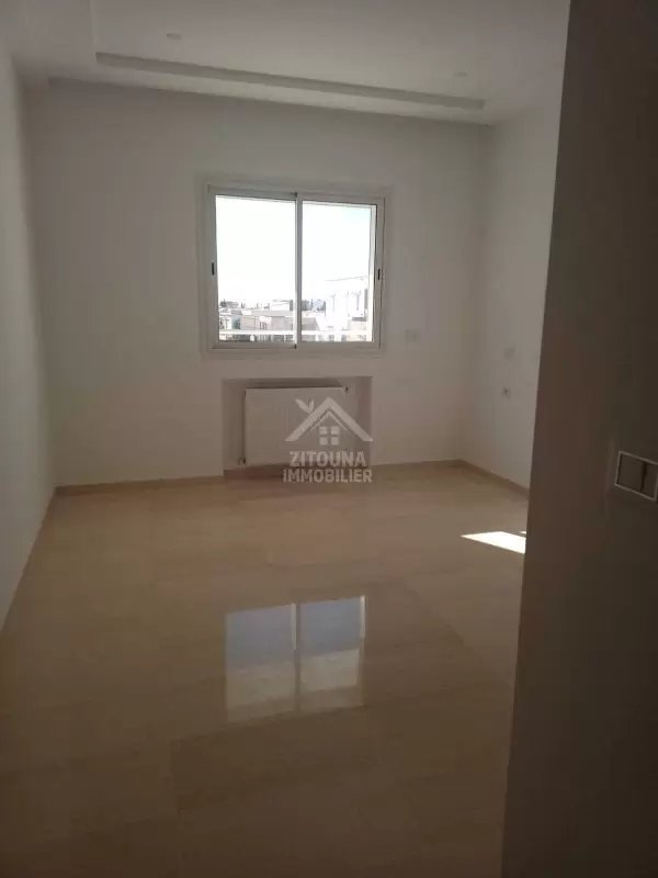 A vendre un appartement S+3