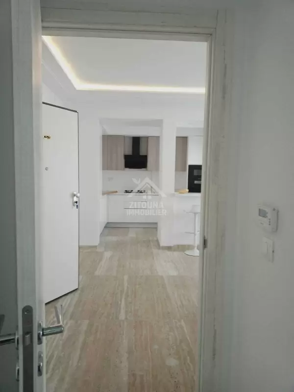a louer un Appartement s+1 jamais habité à la Marsa Plage