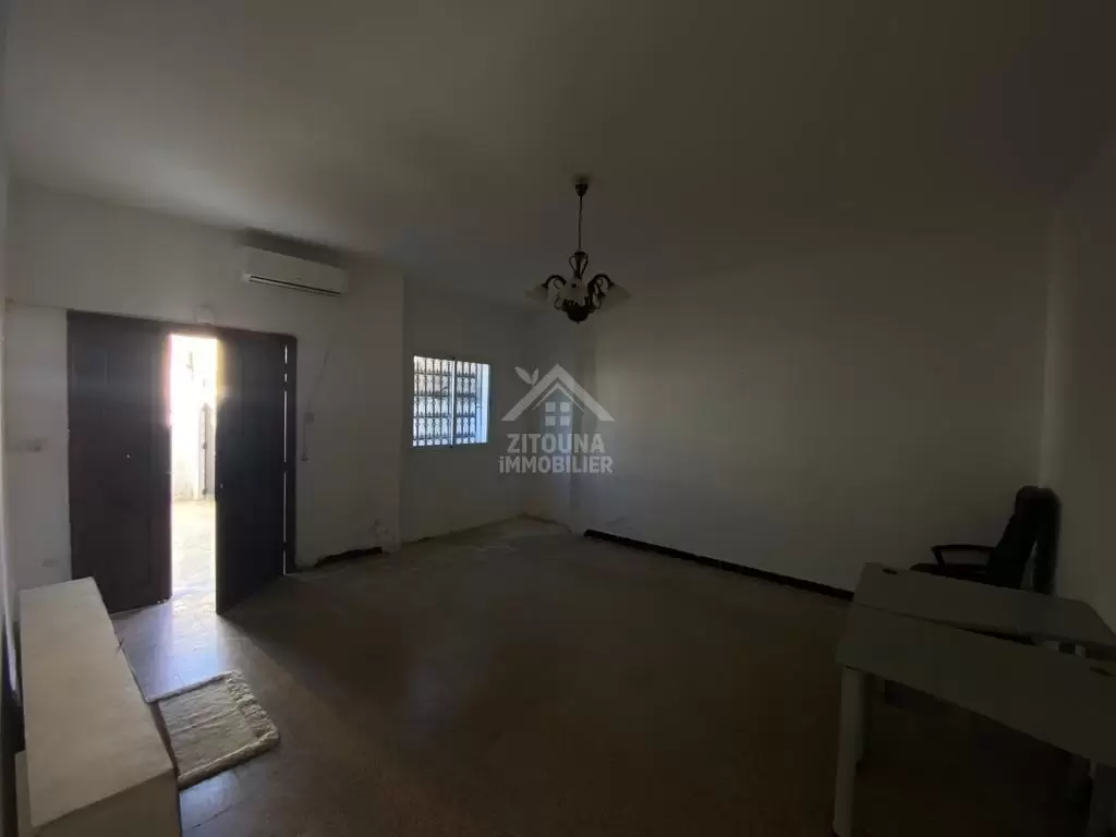 A louer un appartement s+1 à la Marsa ville