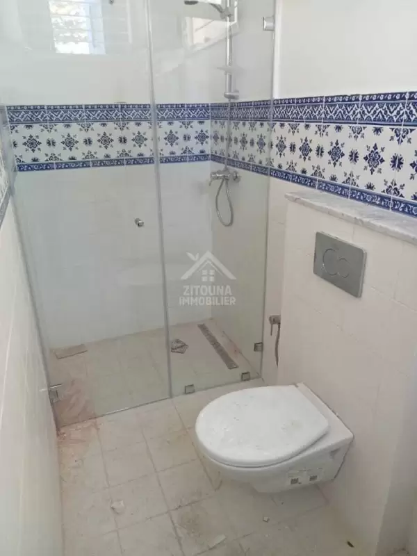 A louer une petite maisonnette à la Marsa Cube