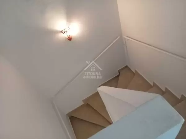 A louer un beau duplex à Gammarth Tulip