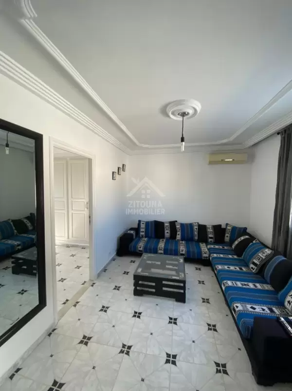 A louer un coquet studio à la Marsa Lahwesh