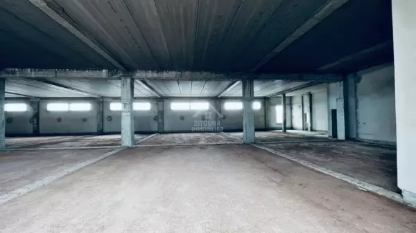 Un dépot de 7500m² à louer au sud de Mhamdia