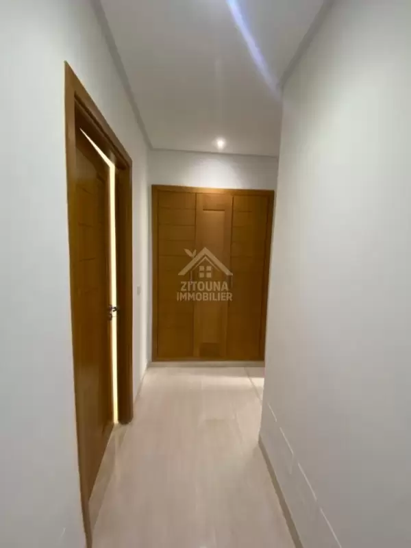 A louer un bel appartement à la Marsa