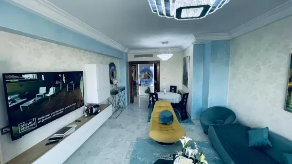 Un appartement luxueux à louer aux berges du Lac II