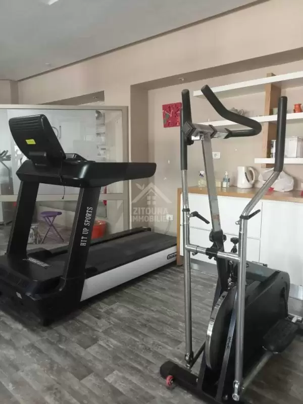 Un fond de commerce d'une salle de sport à vendre à la Marsa