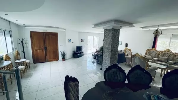 A Vendre une villa à Raoued plage