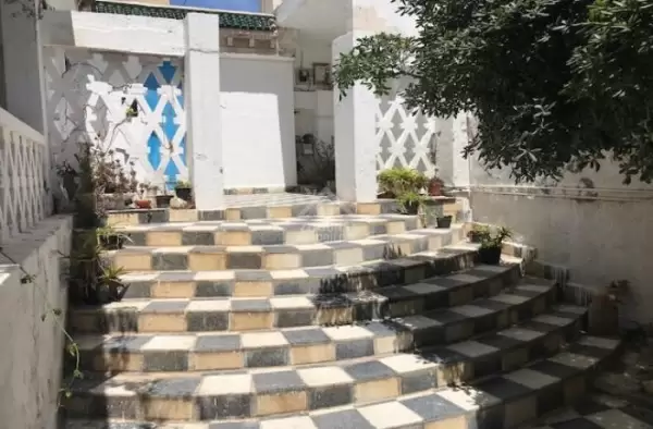 A vendre deux villas avec 2 studios ideale pour maison d'hote