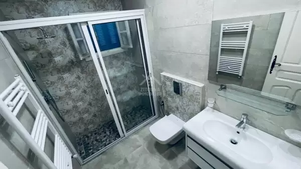 un appartement meublé vue sur mer à la Marsa Corniche