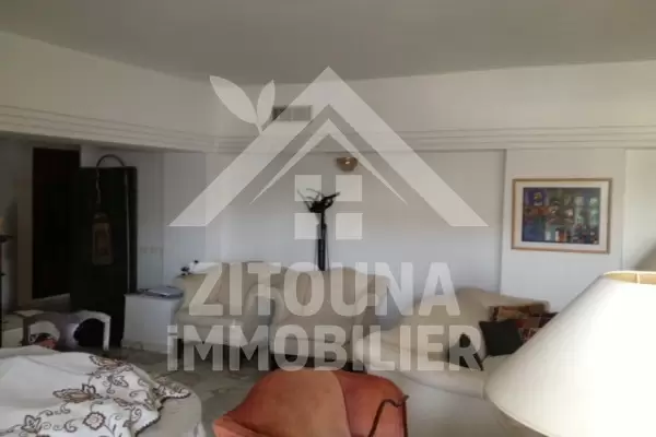 A louer un bel appartement à la Marsa plage