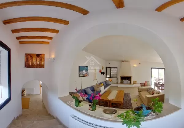 Une villa splendide à vendre à Bizerte
