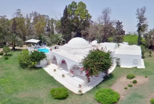 A vendre une belle maison d'hôtes à Hammamet