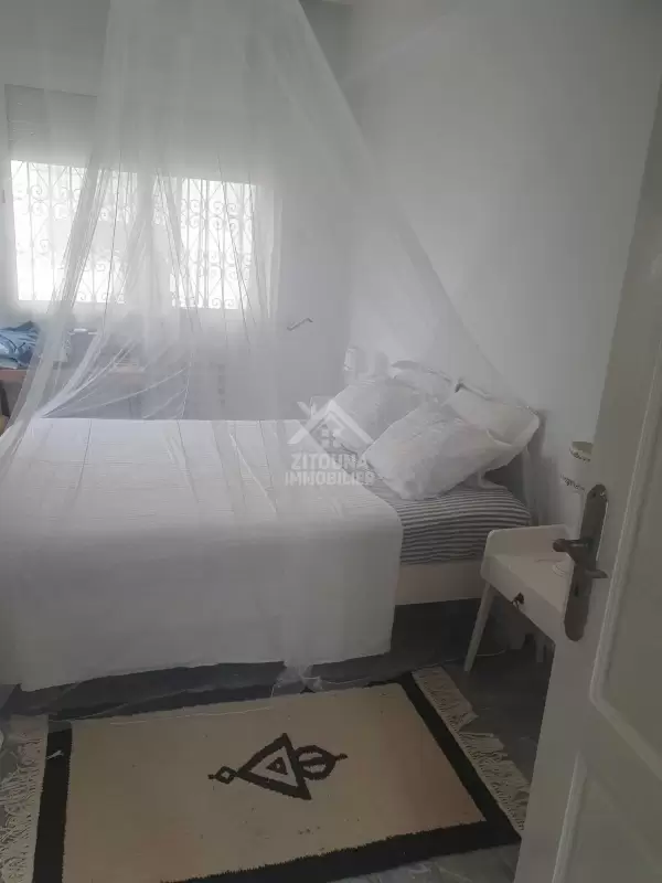 A louer un Rez de chaussée de villa pied dans l'eau à la Marsa cube