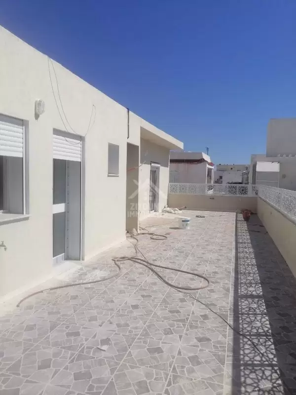 appartement à louer à khereddine le kram