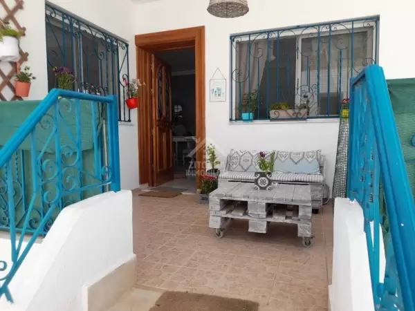 A louer un étage de villa à Carthage Amilcar