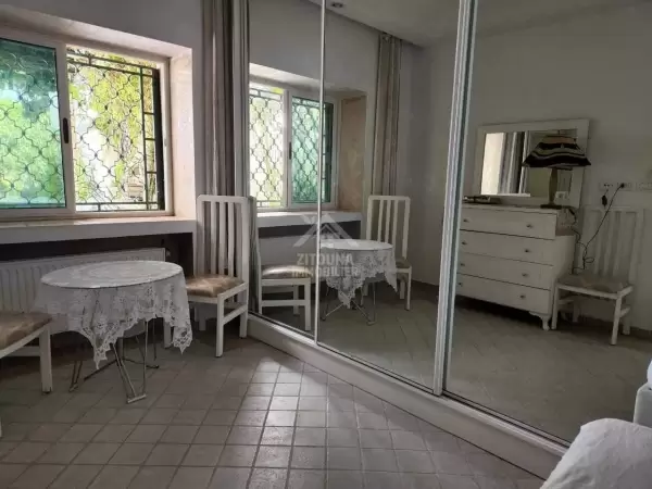 A Louer deux Studios meublés à Carthage Dermech