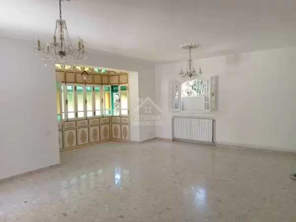 A Louer un appartement à Gammarth Supérieur