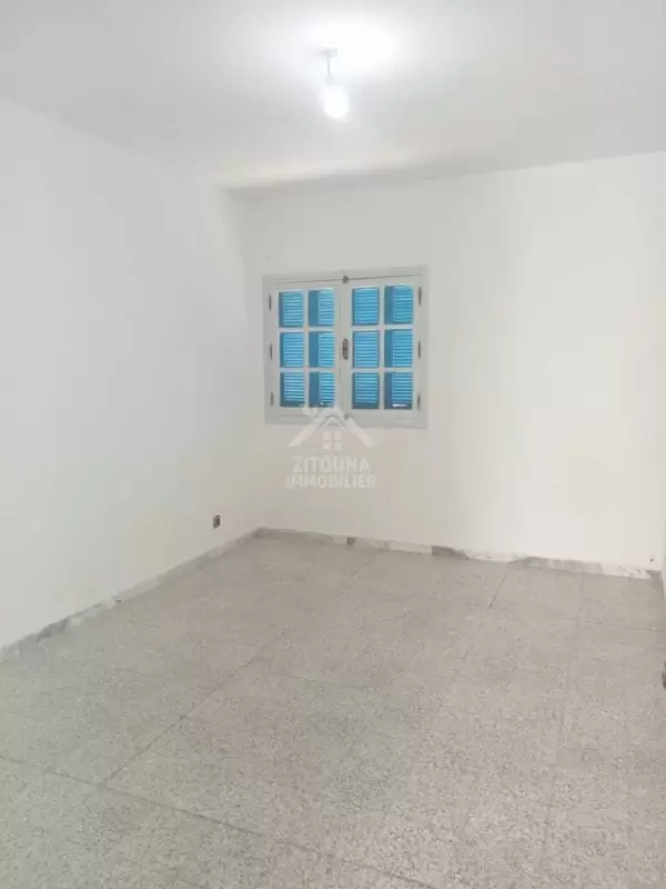 A louer un étage de villa à la Marsa cite des juges