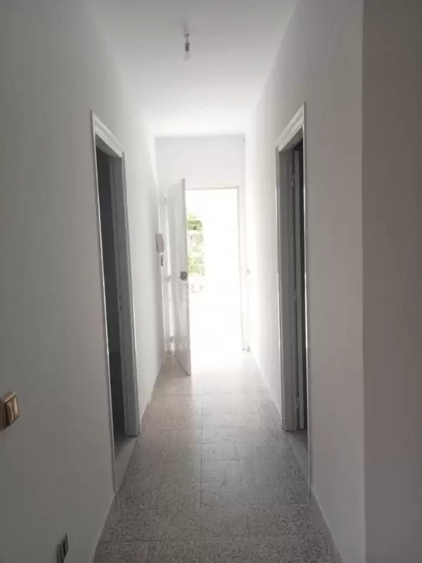 A louer un étage de villa à la Marsa cite des juges