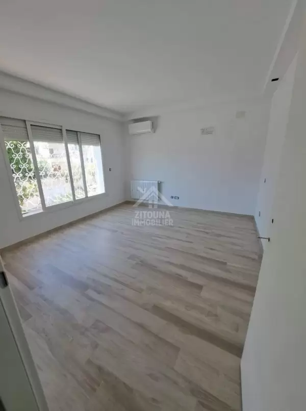 A louer un appartement Haut Standing à Gammarth Supérieur