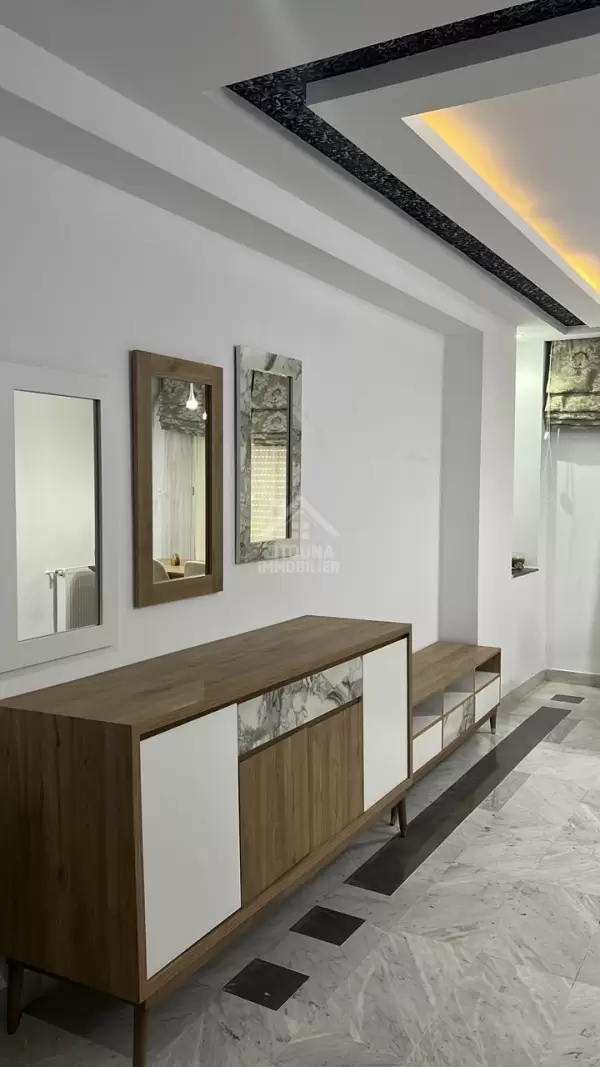 A Vendre un beau duplex aux jardins de carthage