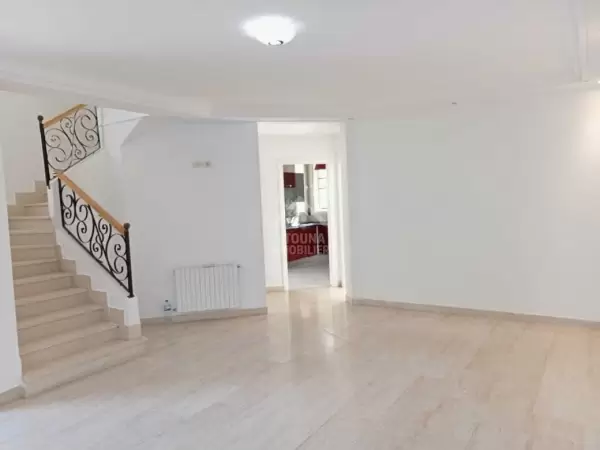 A louer une villa à la Marsa