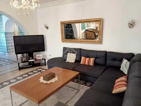 A louer un appartement S+3 non meublé à Sidi Daoued