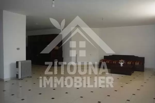 A Vendre une villa 600m² au Lac 2